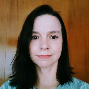 Meet your Posher, Carolyn